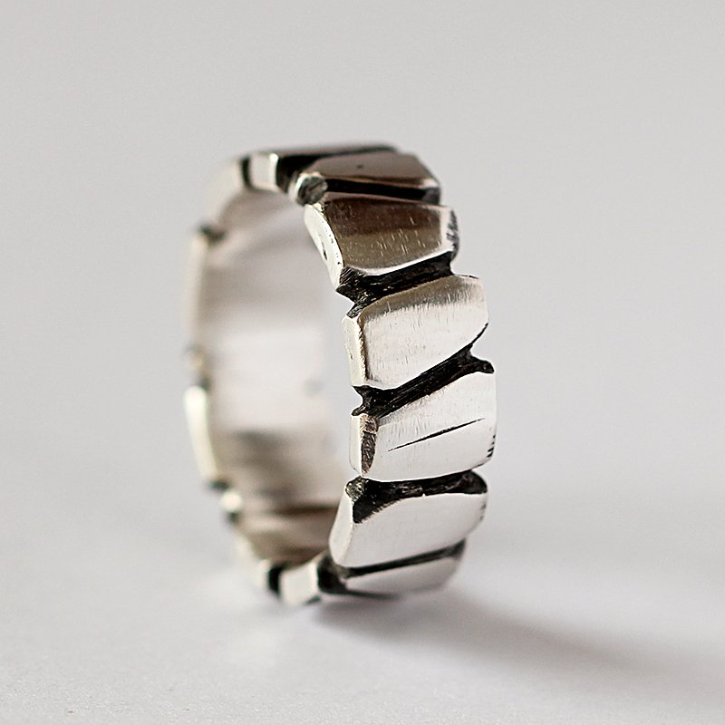 Rock 999 Silver Ring