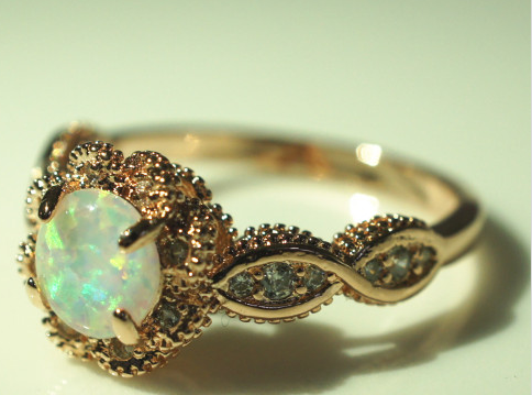 Opel ring European and American couple ring fashion jewelry opal ring