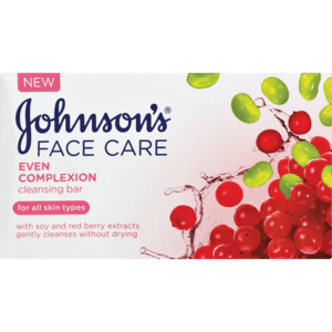 Johnson's Face Care Even Complexion Cleansing Bar 100g - myhoodmarket