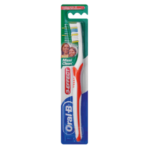 Oral-B 3-Effect Maxi Clean Toothbrush - myhoodmarket