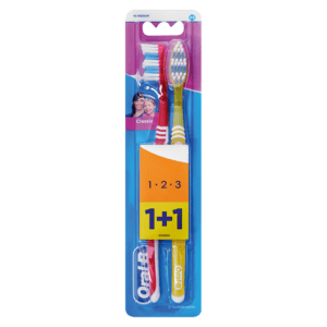 Oral-B Classic 3 Toothbrush 1+1 Pack - myhoodmarket