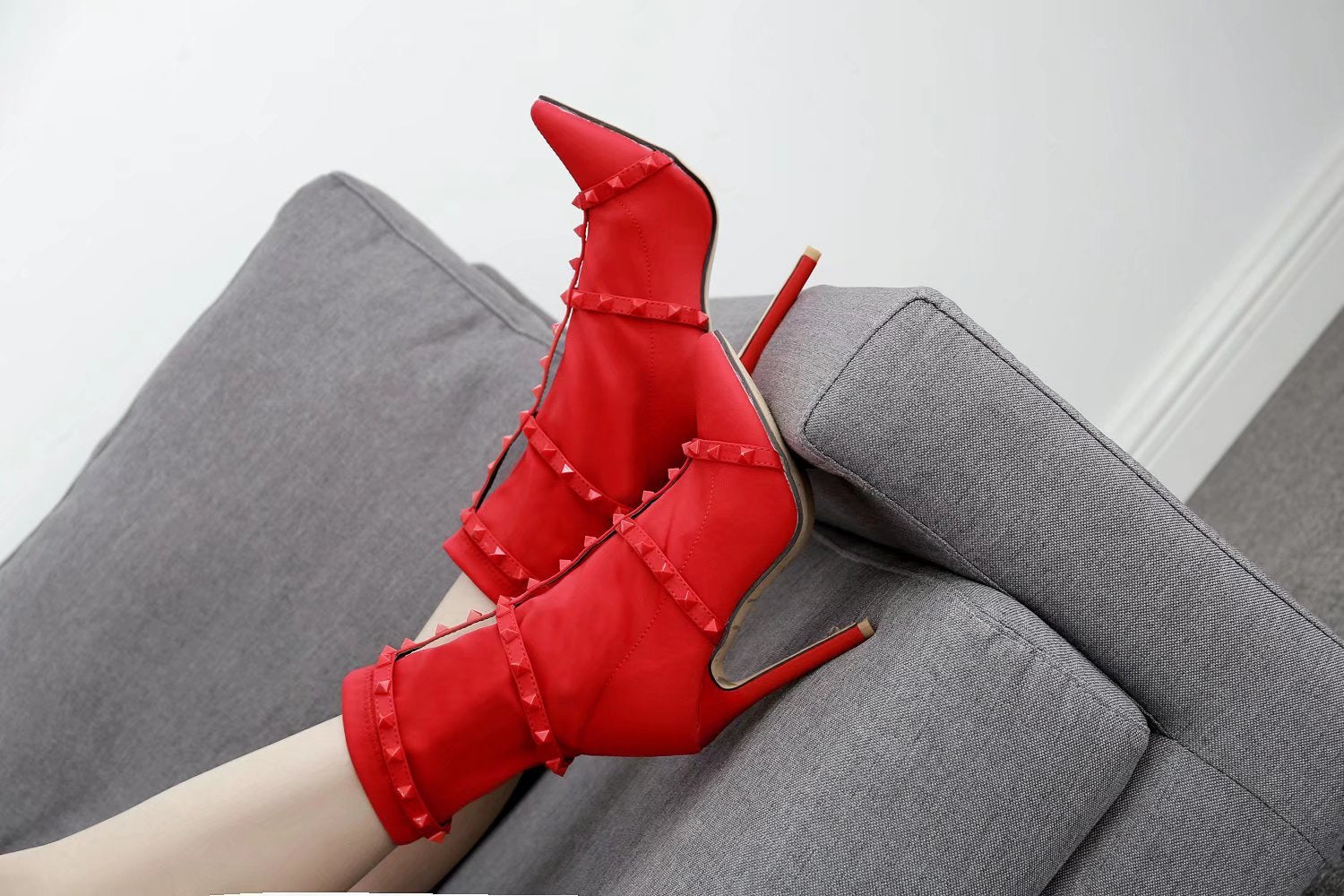 Women's boots pointed toe belt nail nail women's boots